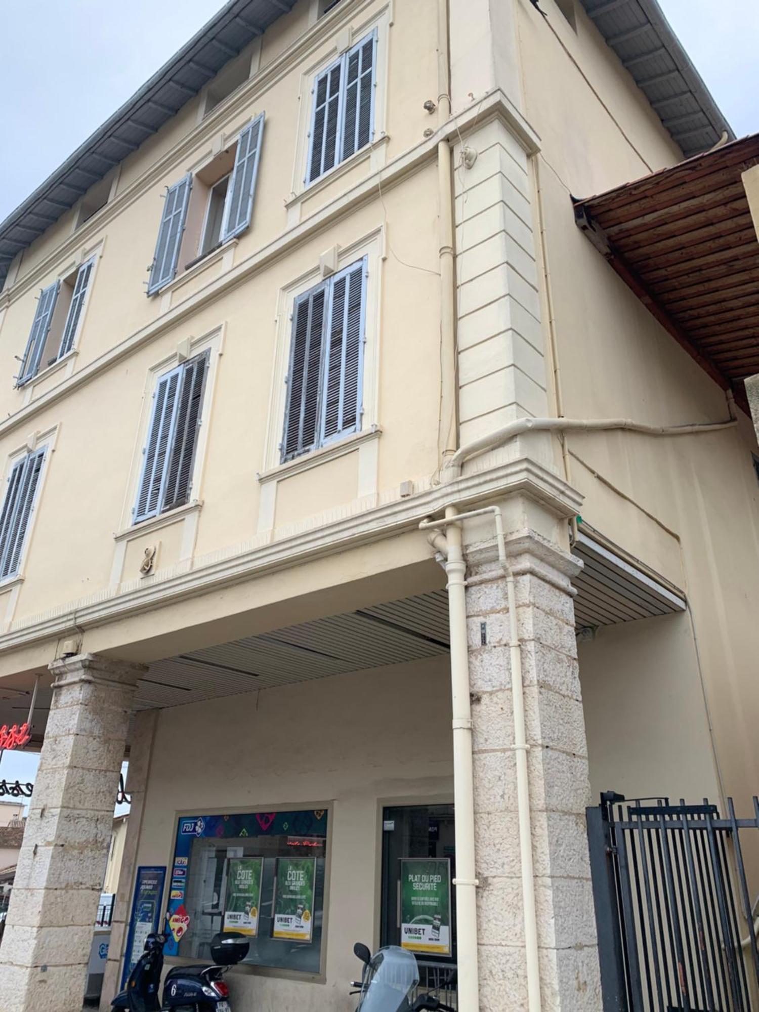 Un Appartement Atypiquement Provencal Le Cannet Buitenkant foto